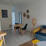 بيت للعطل Superbe Cocon 3 Etoiles -plein Sud- Parking- Proche Village Et Plages لو براديت